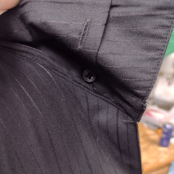 Biz collection button down pin stripe shirt sz 10 - Picture 8 of 16